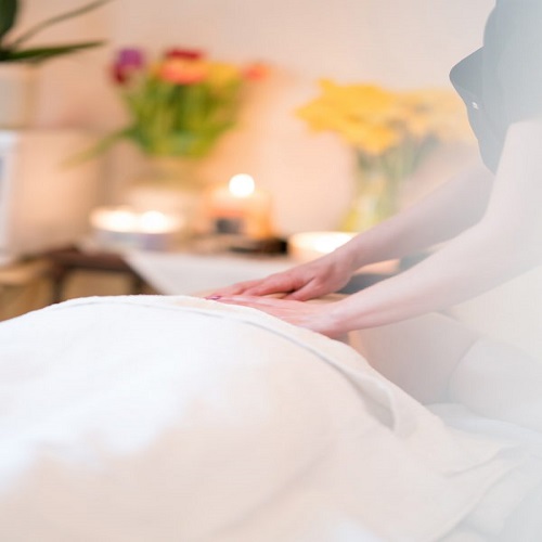 massage parlour Dubai 