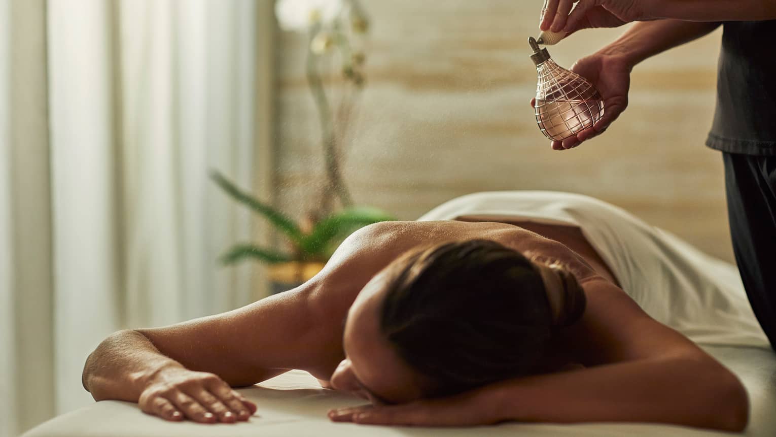 Gents Massage Center